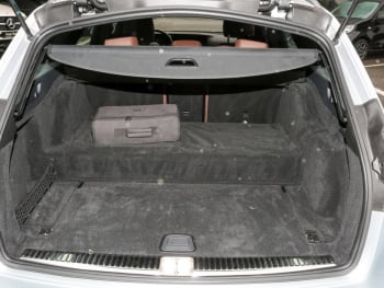 Mercedes-Benz E 300 de 4M T Avantgarde Night AHK Schiebedach Mercedes-Benz E 300 de 4M T Avantgarde Night AHK Schiebedach