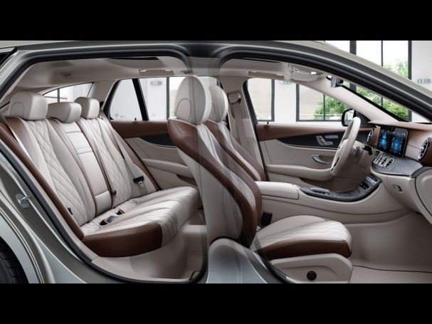 Mercedes-Benz E 300 de 4M T Avantgarde Panorama Distronic+ 360° Mercedes-Benz E 300 de 4M T Avantgarde Panorama Distronic+ 360°