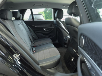 Mercedes-Benz E 300 de 4M T Avantgarde Night Distronic+ AHK