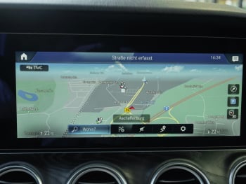 Mercedes-Benz E 300 de 4M T Avantgarde Night Distronic+ AHK
