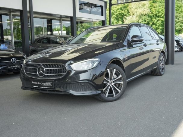 Mercedes-Benz E 300 de 4M T Avantgarde Night Distronic+ AHK