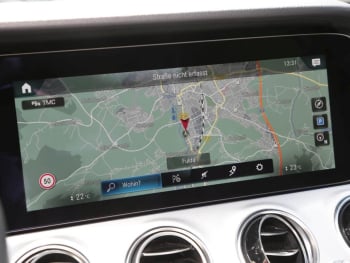 Mercedes-Benz E 300 de 4M T Avantgarde Distronic+ Panorama AHK