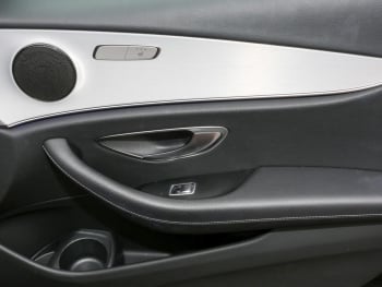 Mercedes-Benz E 300 de 4M T Avantgarde Distronic+ Panorama AHK