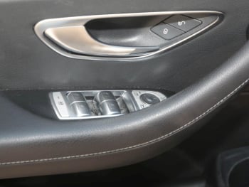 Mercedes-Benz E 300 de 4M T Avantgarde Distronic+ Panorama AHK