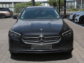 Mercedes-Benz E 300 de 4M T Avantgarde Distronic+ Panorama AHK