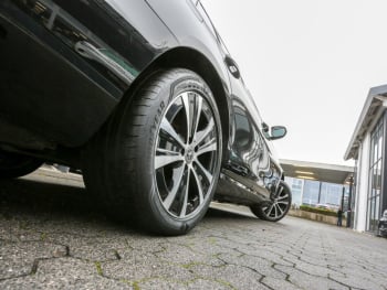 Mercedes-Benz E 300 de 4M T Avantgarde Distronic+ Panorama AHK