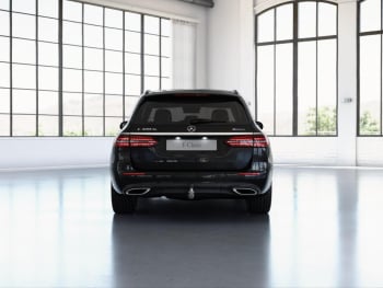 Mercedes-Benz E 300 de 4M T Avantgarde Distronic+ Panorama AHK