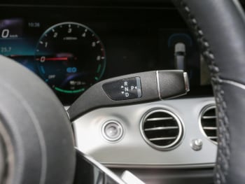 Mercedes-Benz E 300 de 4M T Avantgarde Distronic+ Panorama AHK