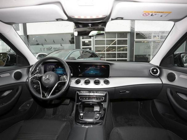 Mercedes-Benz E 300 de 4M T Avantgarde MBUX Navi Kamera Easy-P Mercedes-Benz E 300 de 4M T Avantgarde MBUX Navi Kamera Easy-P