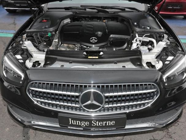Mercedes-Benz E 300 de 4M T Avantgarde MBUX Navi Kamera Easy-P