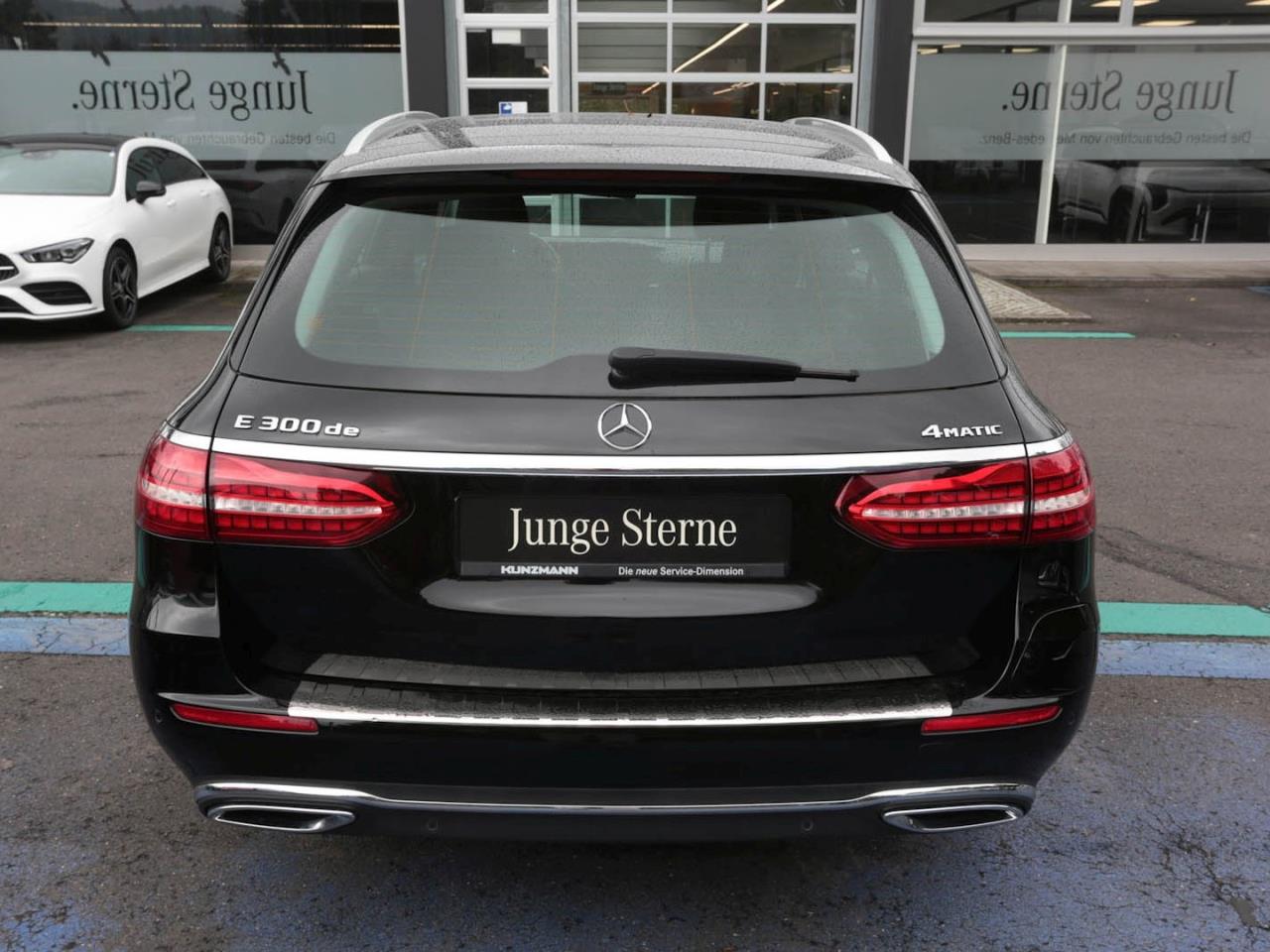 Mercedes-Benz E 300 de 4M T Avantgarde MBUX Navi Kamera Easy-P Mercedes-Benz E 300 de 4M T Avantgarde MBUX Navi Kamera Easy-P