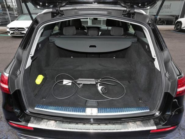 Mercedes-Benz E 300 de 4M T Avantgarde MBUX Navi Kamera Easy-P Mercedes-Benz E 300 de 4M T Avantgarde MBUX Navi Kamera Easy-P