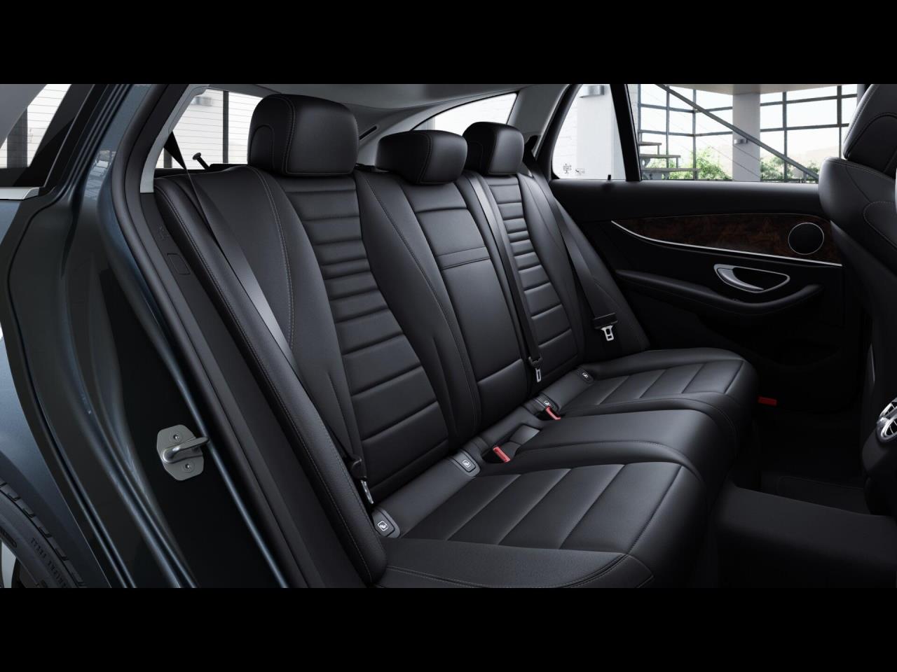 Mercedes-Benz E 300 de 4M T Avantgarde HeadUp EasyPack 360°AHK