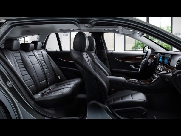 Mercedes-Benz E 300 de 4M T Avantgarde HeadUp EasyPack 360°AHK