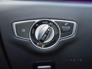 Mercedes-Benz E 300 de  AMG Night Kamera EasyP PublicCharging