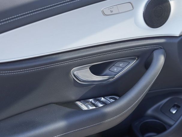 Mercedes-Benz E 300 de  AMG Night Kamera EasyP PublicCharging