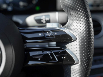 Mercedes-Benz E 300 de  AMG Night Kamera EasyP PublicCharging