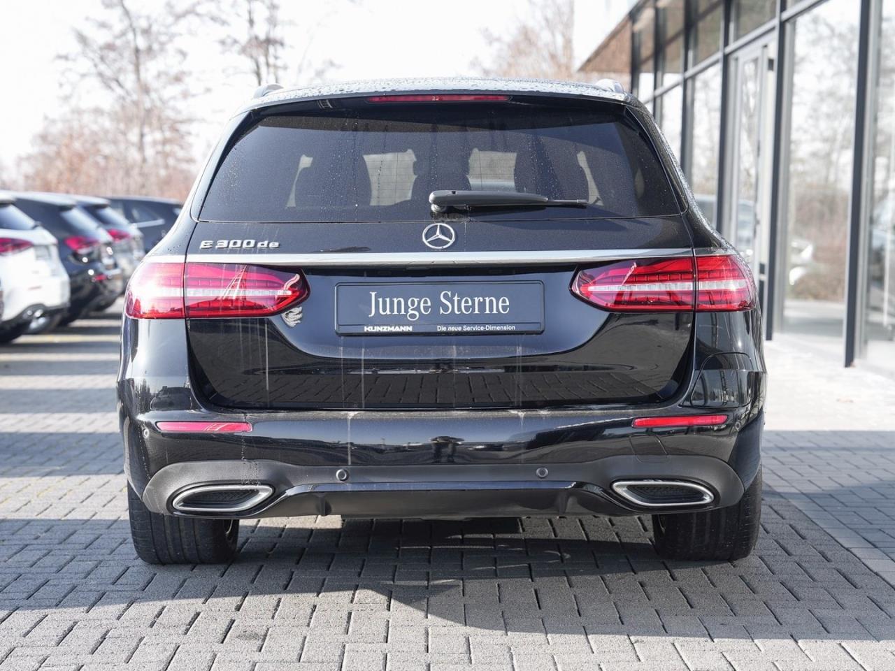 Mercedes-Benz E 300 de  AMG Night Kamera EasyP PublicCharging