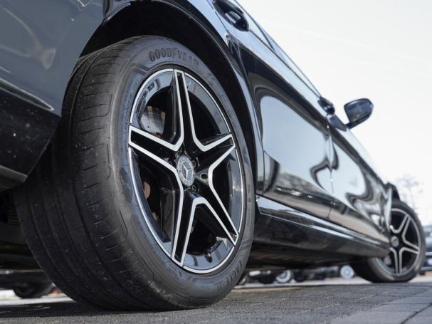 Mercedes-Benz E 300 de  AMG Night Kamera EasyP PublicCharging