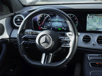 Mercedes-Benz E 300 de  AMG Night Kamera EasyP PublicCharging