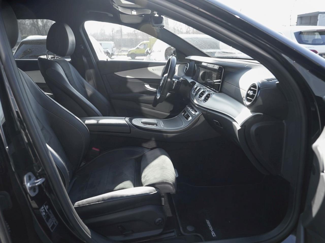 Mercedes-Benz E 300 de  AMG Night Kamera EasyP PublicCharging