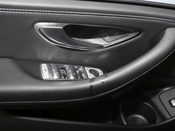Mercedes-Benz E 300 de T AMG Night Distronic+ Kamera EasyPack Mercedes-Benz E 300 de T AMG Night Distronic+ Kamera EasyPack