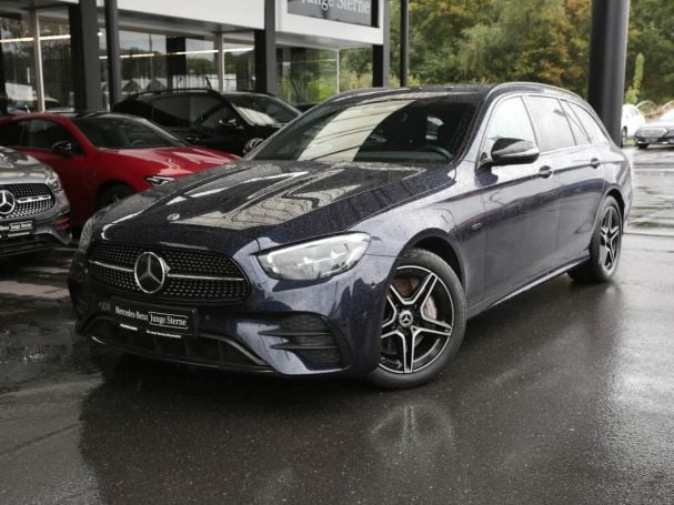 Mercedes-Benz E 300 de T AMG Night Distronic+ Kamera EasyPack Mercedes-Benz E 300 de T AMG Night Distronic+ Kamera EasyPack