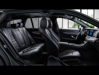 Mercedes-Benz E 300 de T AMG/Avantgarde Navi Distronic+ Kamera