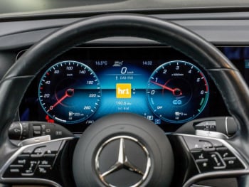 Mercedes-Benz E 300 de T AMG/Avantgarde Distronic+ Memory Mercedes-Benz E 300 de T AMG/Avantgarde Distronic+ Memory