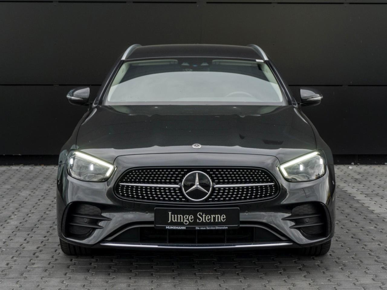 Mercedes-Benz E 300 de T AMG/Avantgarde Distronic+ Memory
