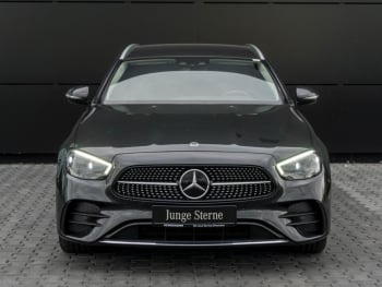 Mercedes-Benz E 300 de T AMG/Avantgarde Distronic+ Memory Mercedes-Benz E 300 de T AMG/Avantgarde Distronic+ Memory