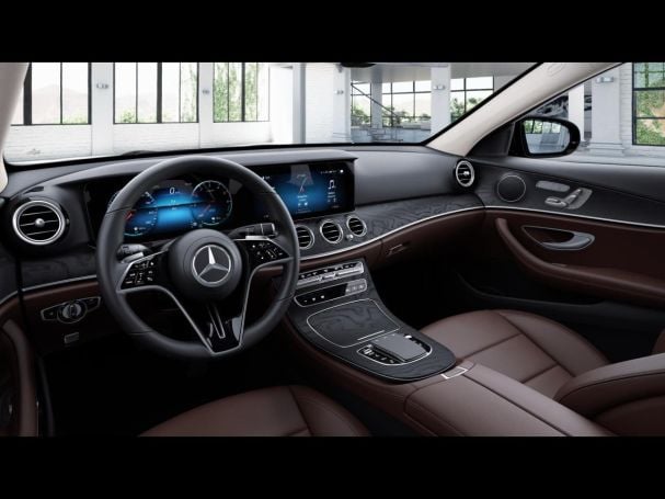 Mercedes-Benz E 300 de T AMG/Avantgarde Distronic+ Memory Mercedes-Benz E 300 de T AMG/Avantgarde Distronic+ Memory