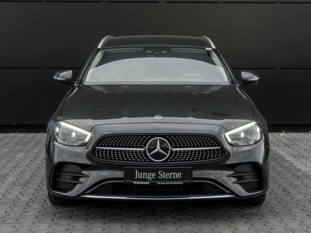 Mercedes-Benz E 300 de T AMG/Avantgarde Distronic+ Memory Mercedes-Benz E 300 de T AMG/Avantgarde Distronic+ Memory