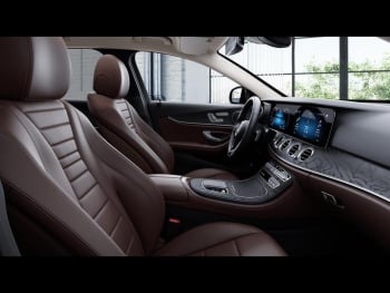 Mercedes-Benz E 300 de T AMG/Avantgarde Distronic+ Memory