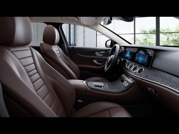 Mercedes-Benz E 300 de T AMG/Avantgarde Distronic+ Memory Mercedes-Benz E 300 de T AMG/Avantgarde Distronic+ Memory