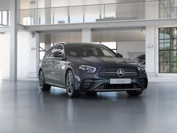 Mercedes-Benz E 300 de T AMG/Avantgarde Distronic+ Memory Mercedes-Benz E 300 de T AMG/Avantgarde Distronic+ Memory