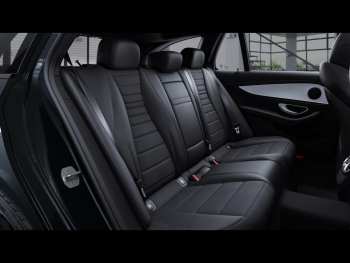 Mercedes-Benz E 300 de T AMG Night Distronic+ 360° Easy-Pack