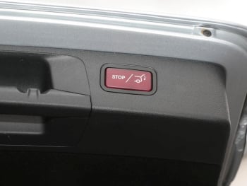 Mercedes-Benz E 300 de T AMG/Avantgarde Panorama AHK Distronic+