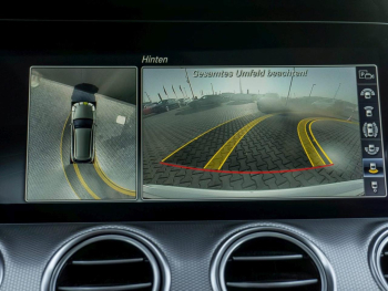Mercedes-Benz E 300 de T Avantgarde Panorama AHK Distronic 360°