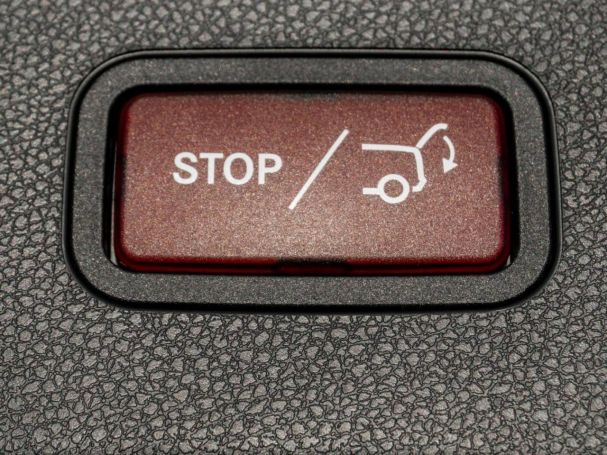 Mercedes-Benz E 300 de T Avantgarde Panorama AHK Distronic 360°