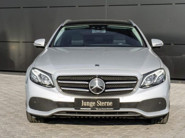 Mercedes-Benz E 300 de T Avantgarde Panorama AHK Distronic 360°
