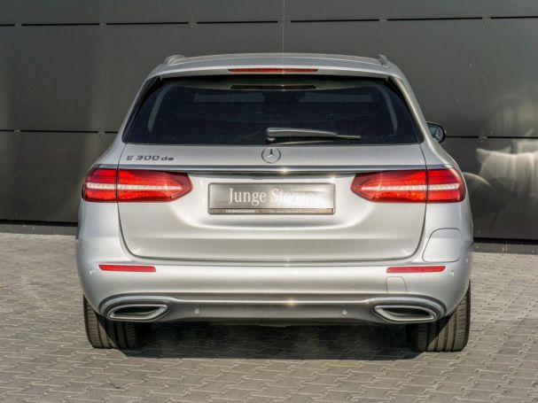 Mercedes-Benz E 300 de T Avantgarde Panorama AHK Distronic 360°