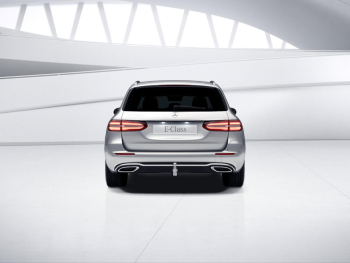Mercedes-Benz E 300 de T Avantgarde Panorama AHK Distronic 360°