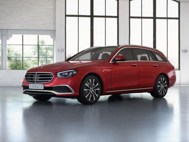 Mercedes-Benz E 300 de T Exclusive Distronic Panorama 360° AHK