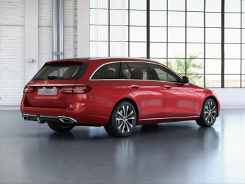 Mercedes-Benz E 300 de T Exclusive Distronic Panorama 360° AHK