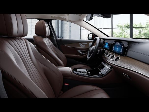 Mercedes-Benz E 300 de T Exclusive Distronic Panorama 360° AHK