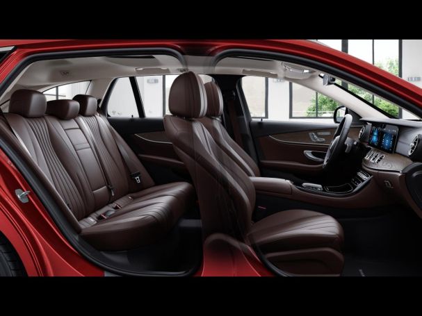 Mercedes-Benz E 300 de T Exclusive Distronic Panorama 360° AHK