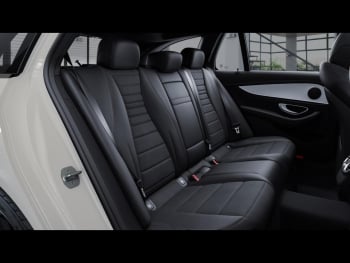 Mercedes-Benz E 300 de T AMG Night Navi AHK Distronic Kamera