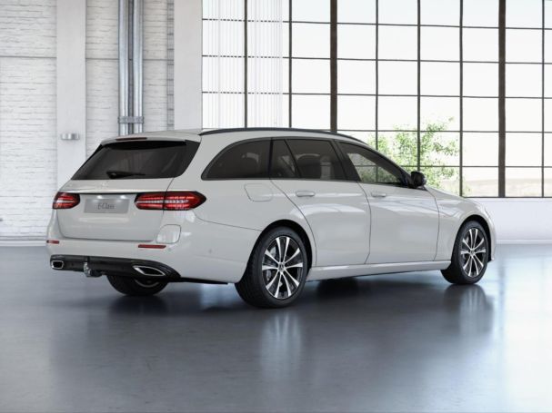 Mercedes-Benz E 300 de T  Avantgarde Night Distronic+ AHK