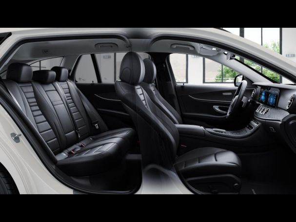 Mercedes-Benz E 300 de T  Avantgarde Night Distronic+ AHK